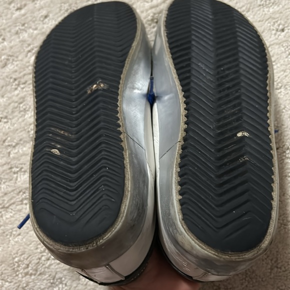 Golden goose sneakers size 35 - Picture 4 of 8